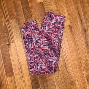 LulaRoe Patterned pink & purple leggings